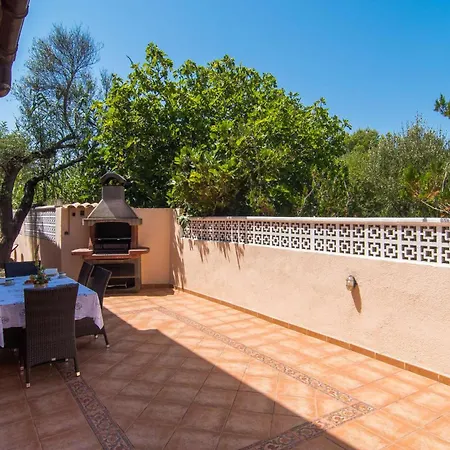 S'hort De Cal Rei Holiday home